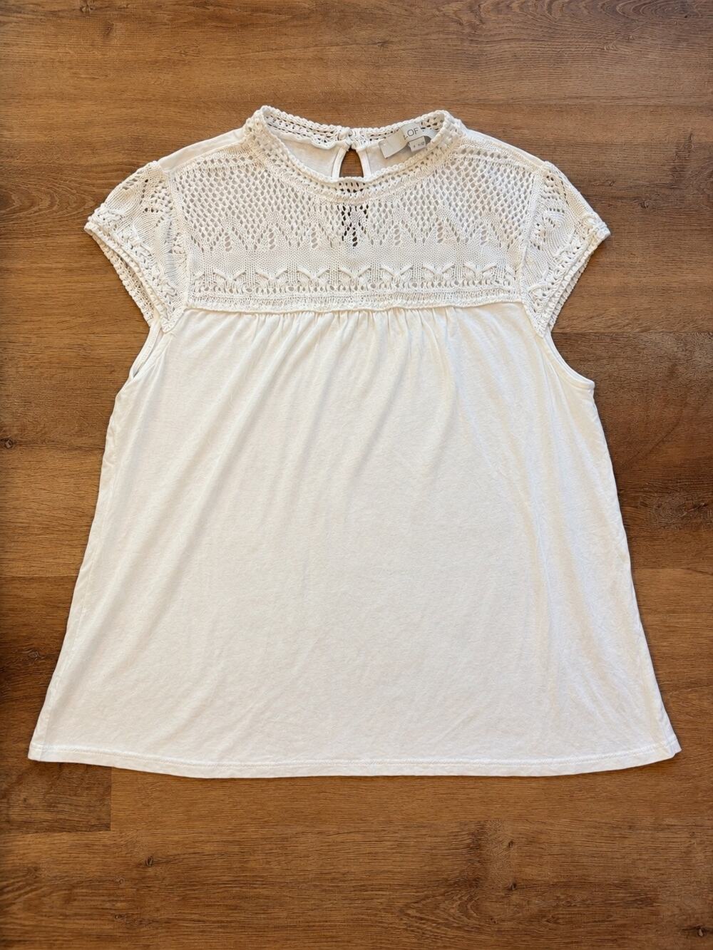 LOFT White Crochet Lace Yoke Top Womens Size LP Cap Sleeve Blouse